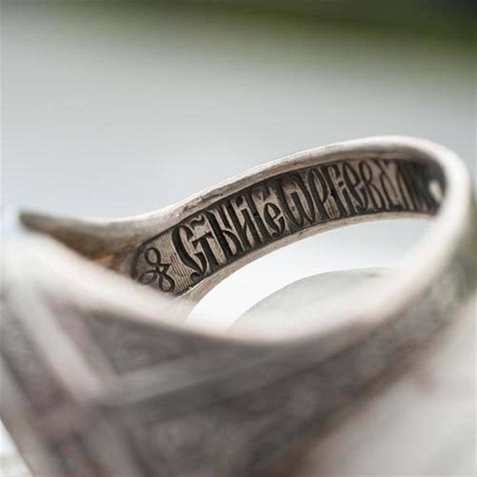 Sterling silver 925 men’s Ring “Saint George slaying the dragon” is handmade vintage religious jewelry with unique design, and amazing artwork. St. George ring is stamped 925 and it will suit with every men's style Check out other best handcrafted, sterling silver men's jewelry at silverslegends.com