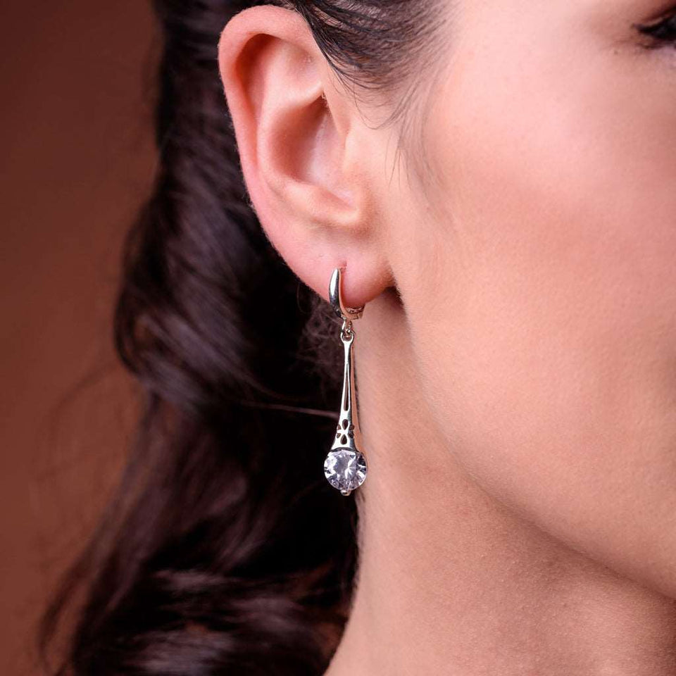 Sterling Silver teardrop-shaped Set of necklace and earrings with gemstones