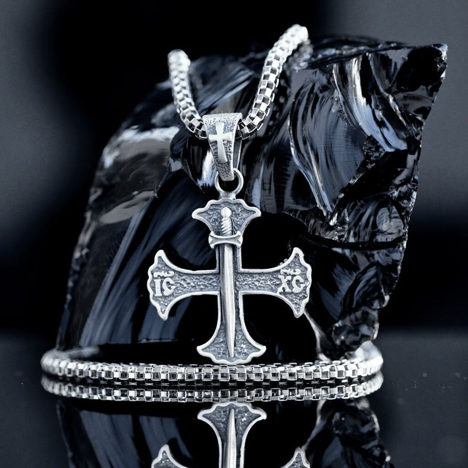 925 Silver Templar Cross Pendant Necklace with Sword Box ChainSterling Silver 925 Templar Cross Necklace with Finely Crafted Templar Sword Pendant and Silver Box Chain - Complete Religious Jewelry Piece. 