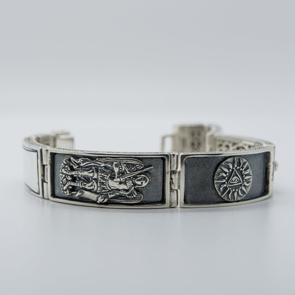 Stering silver 925 religious Archangel cuff bracelet Saint Michael and Saint Gabriel is very heavy, solid and oxidized bangle for men and it will suit in every dress style. Handmade St Archangel Michael and St Archangel Gabriel wristlet, with unique design and amazing artwork is a perfect gift for him or men’s gift. Archangel Michael protection bracelet, check out at silverslegends.com