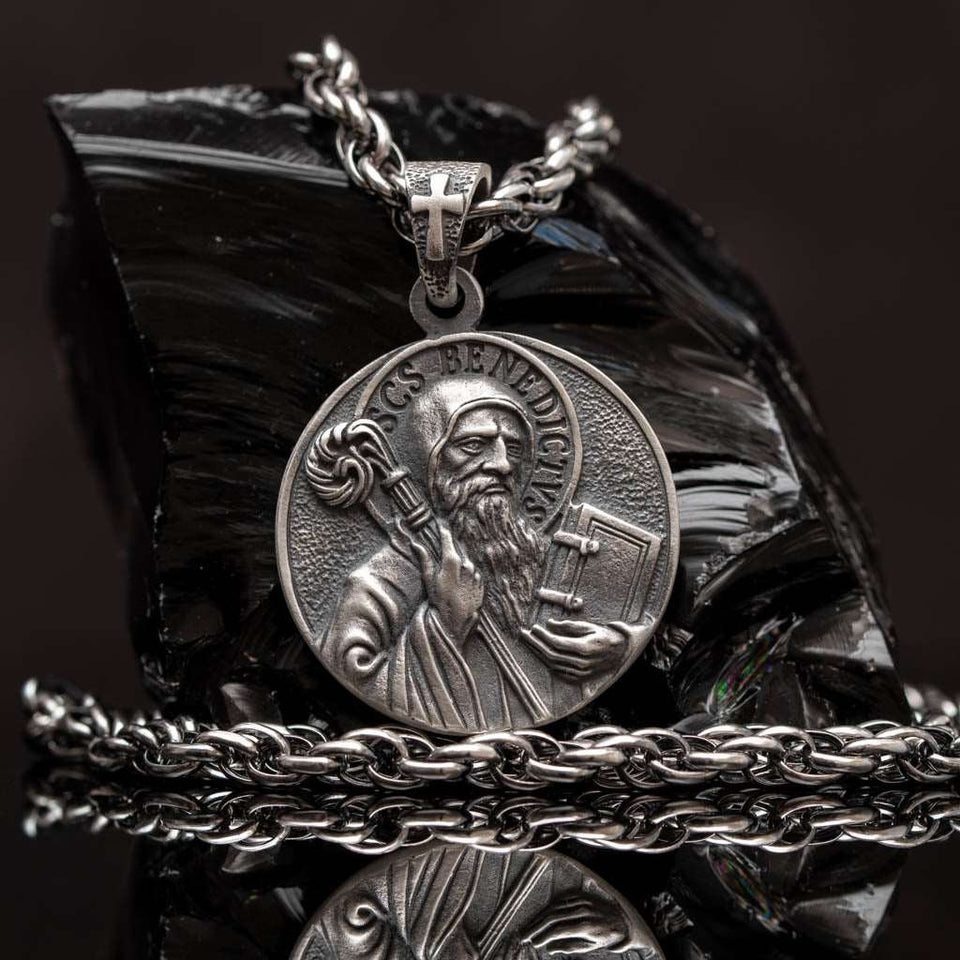 St Benedict medal Exorcism, St Benedict sacramental pendant necklace with oxidized rope chain. St Benedict patron medal silver with prayer. Circle Catholic charm, St Benedict holding a wand and his rule for monasteries medallion 
